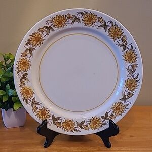 MIKASA Vintage Mediterrania Caracas Round Floral Platter/Chop Plate